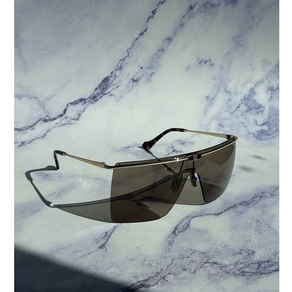 NEW Gucci GG1096S Gold Rimless Brown Shield Sunglasses - Picture 1 of 6